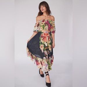 Alexa Rosa Set by Carolina K